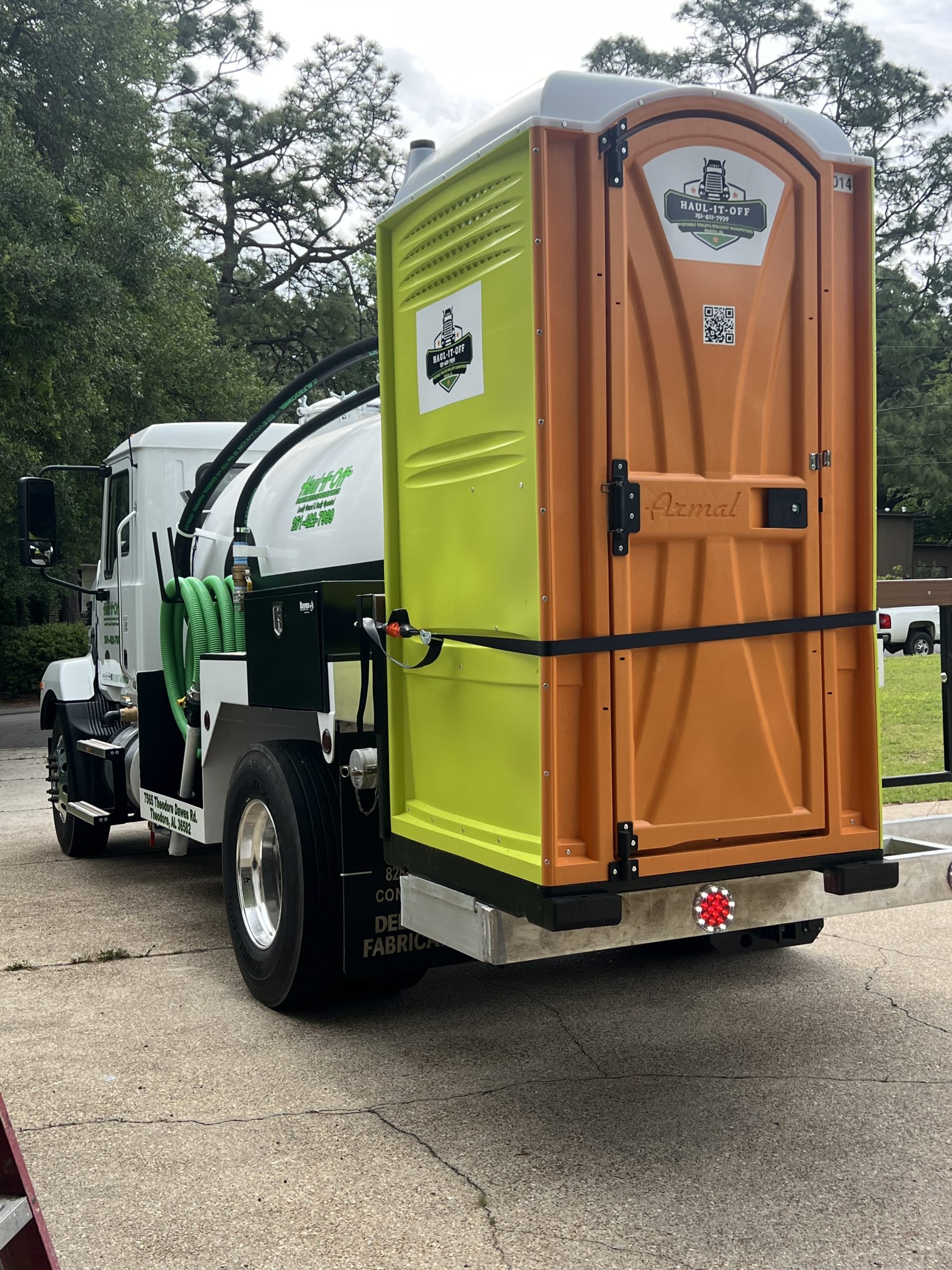 Portable Toilet in Mobile Alabama